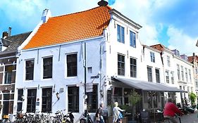 De Bij Middelburg